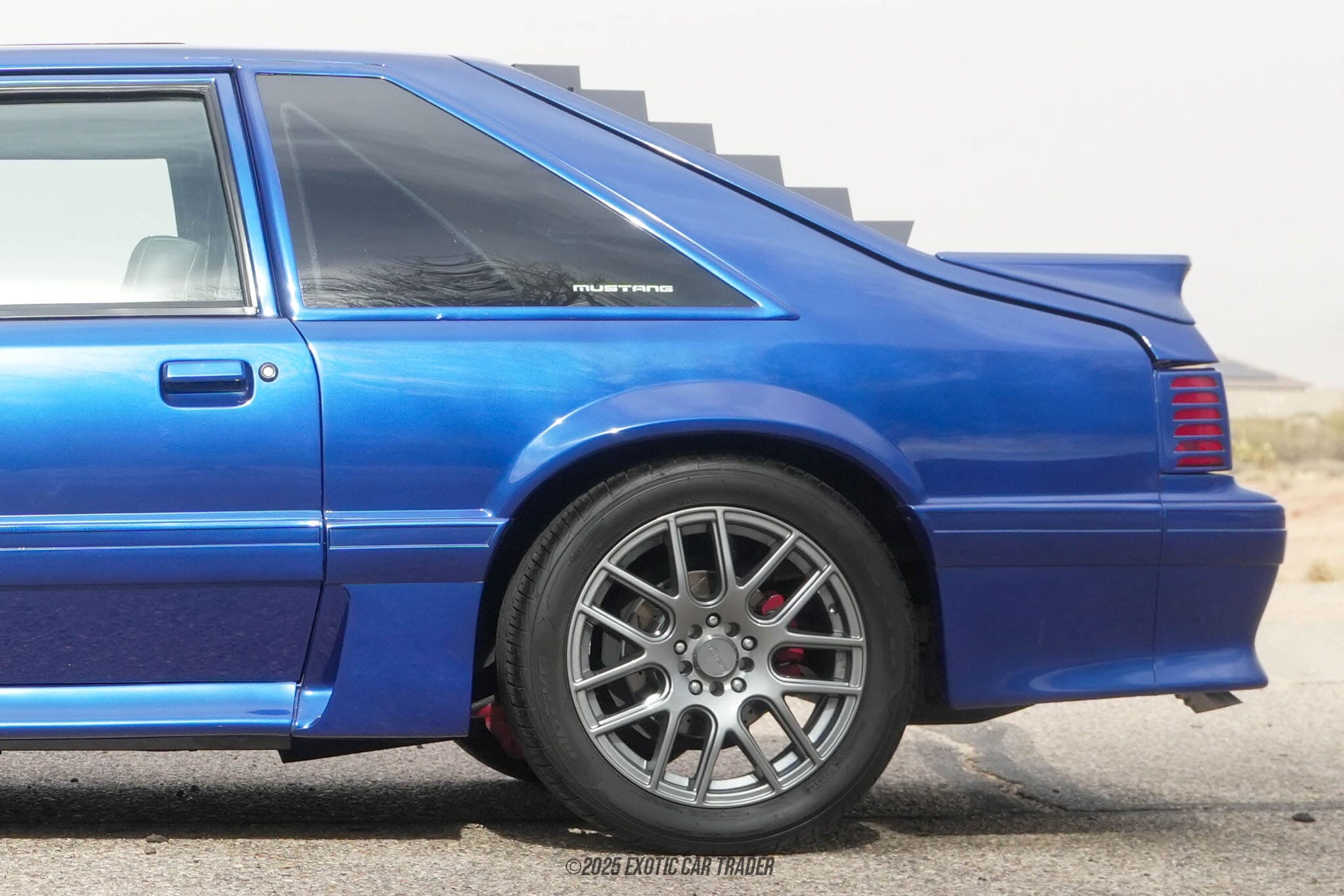 フォード MUSTANG GT メタリックブルー REVIEW “Grabber Blue” 2024 MUSTANG GT! *Perfect Spec! - YouTube